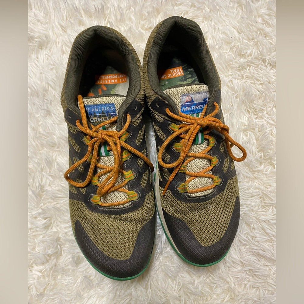 Merrell Women’s Running Shoes – Size 10 (Model J067116)